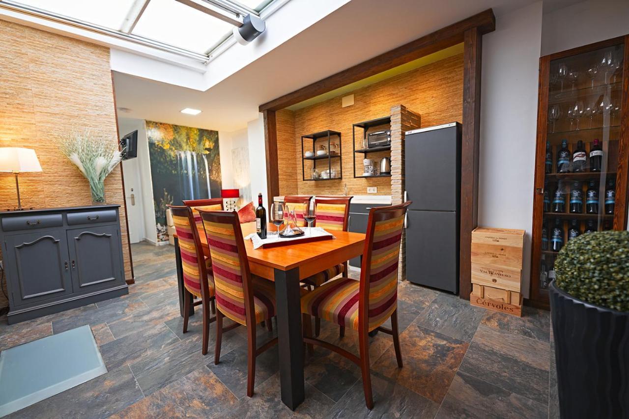 Appartement Infantes 28 *