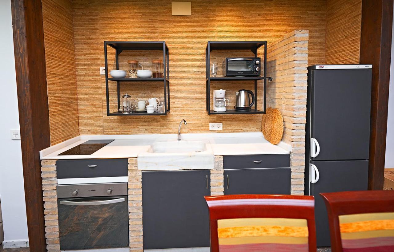 Apartment Infantes 28 *